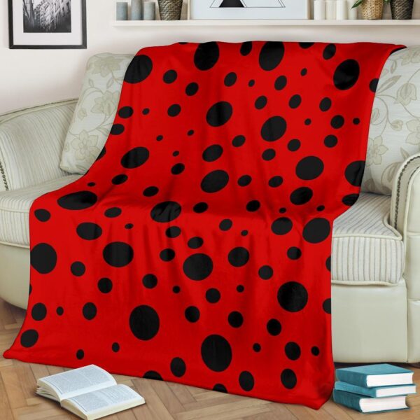 Ladybug Pattern Print Blanket